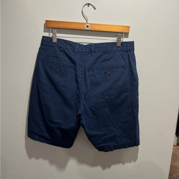 Bundle of Casual Shorts (30) - Picture 5 of 5